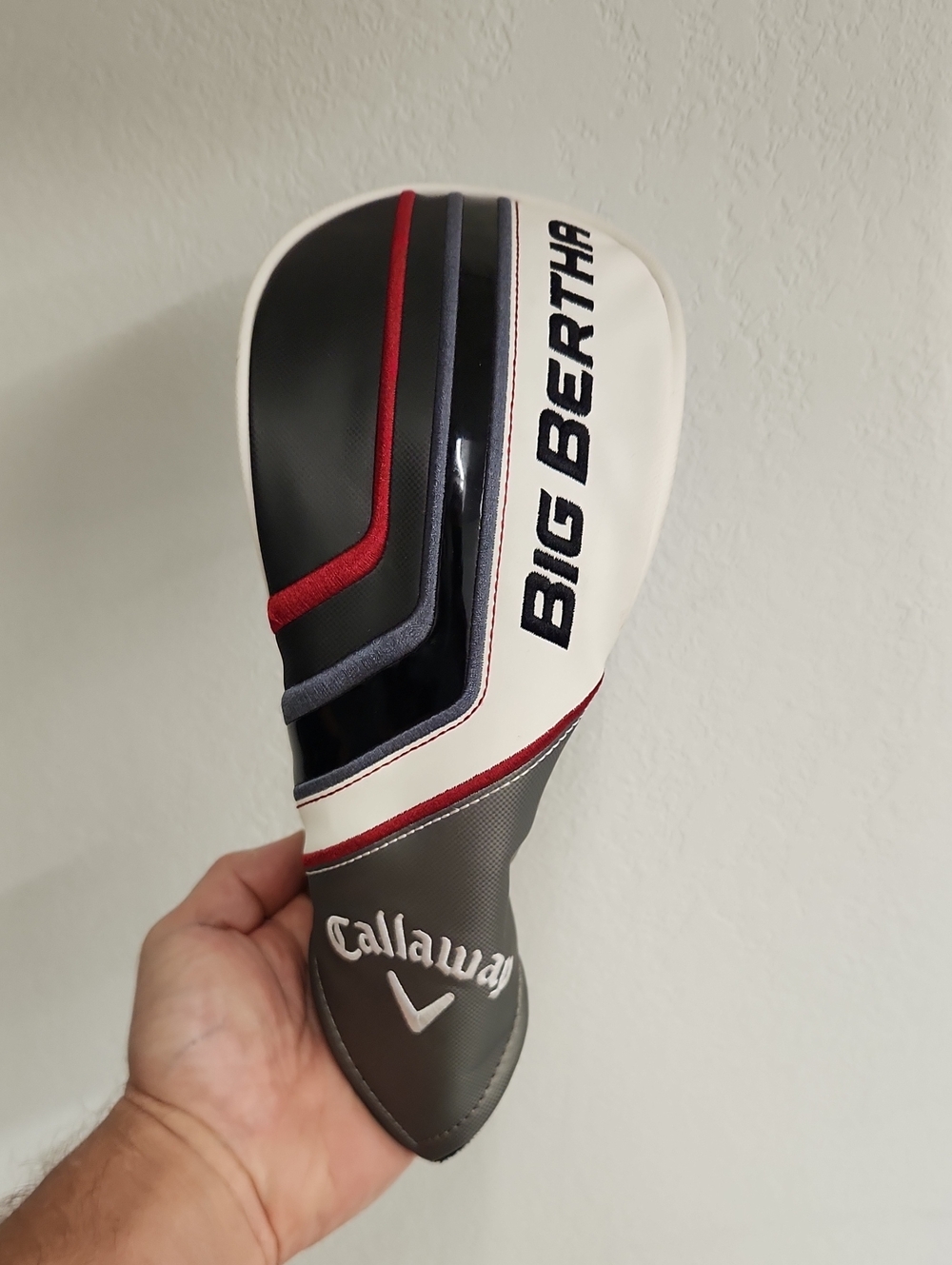 Callaway Big Bertha Headcover - White/Black/Gray with Red